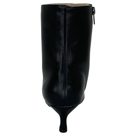 Journee Collection Arely Black Faux Leather Womens Ankle Boots Size 8M - Picture 4 of 9